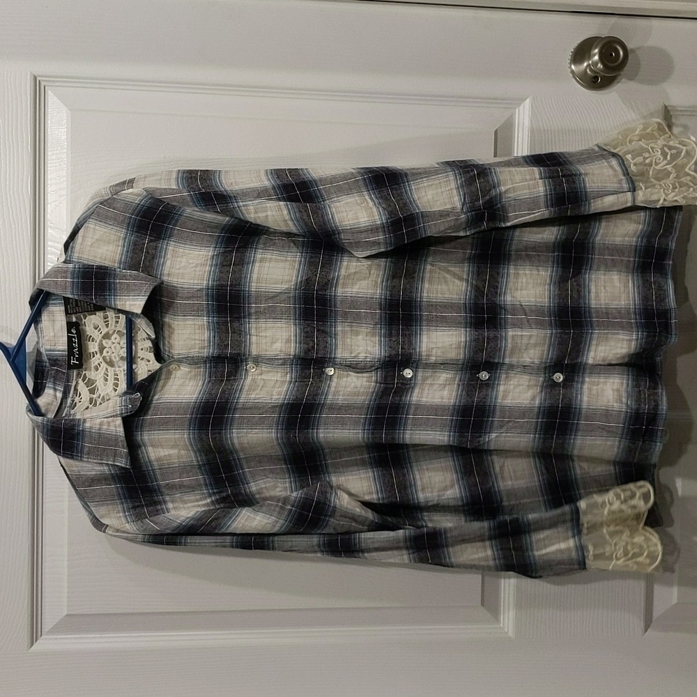 Frazzle Flannel Lace Back and Sleeve Detail Top